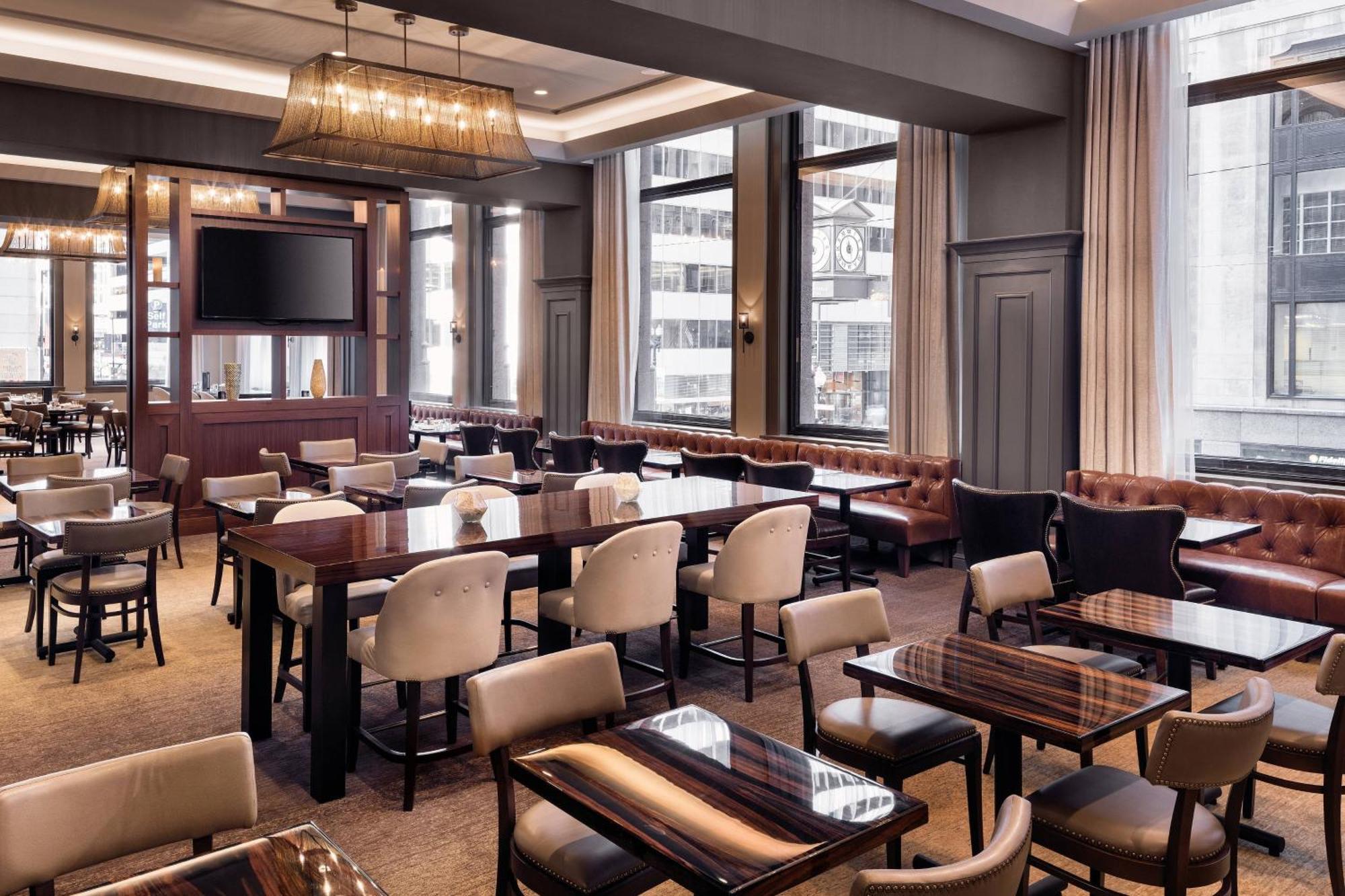 Residence Inn By Marriott Chicago Downtown/Loop Екстериор снимка