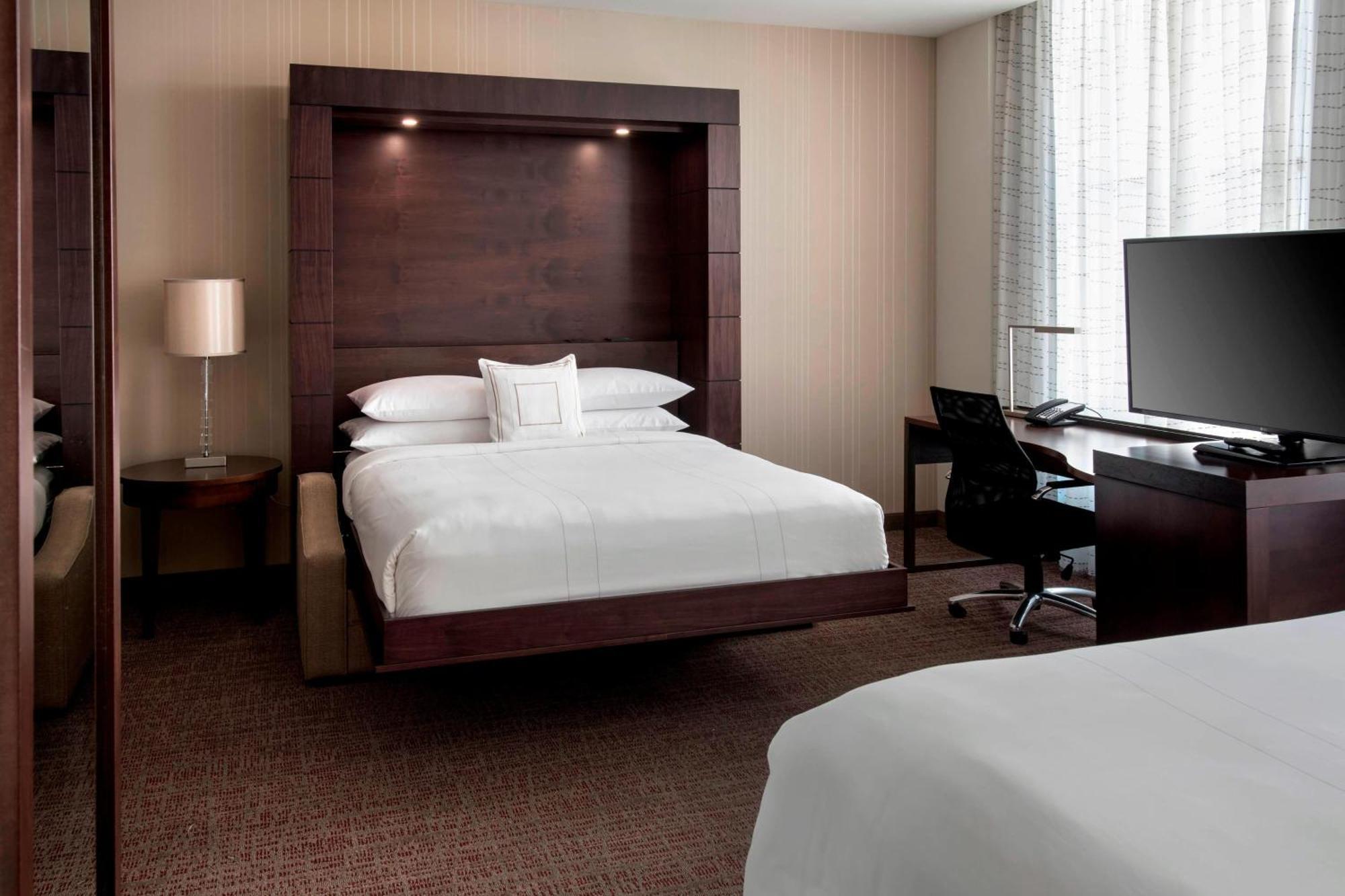Residence Inn By Marriott Chicago Downtown/Loop Екстериор снимка