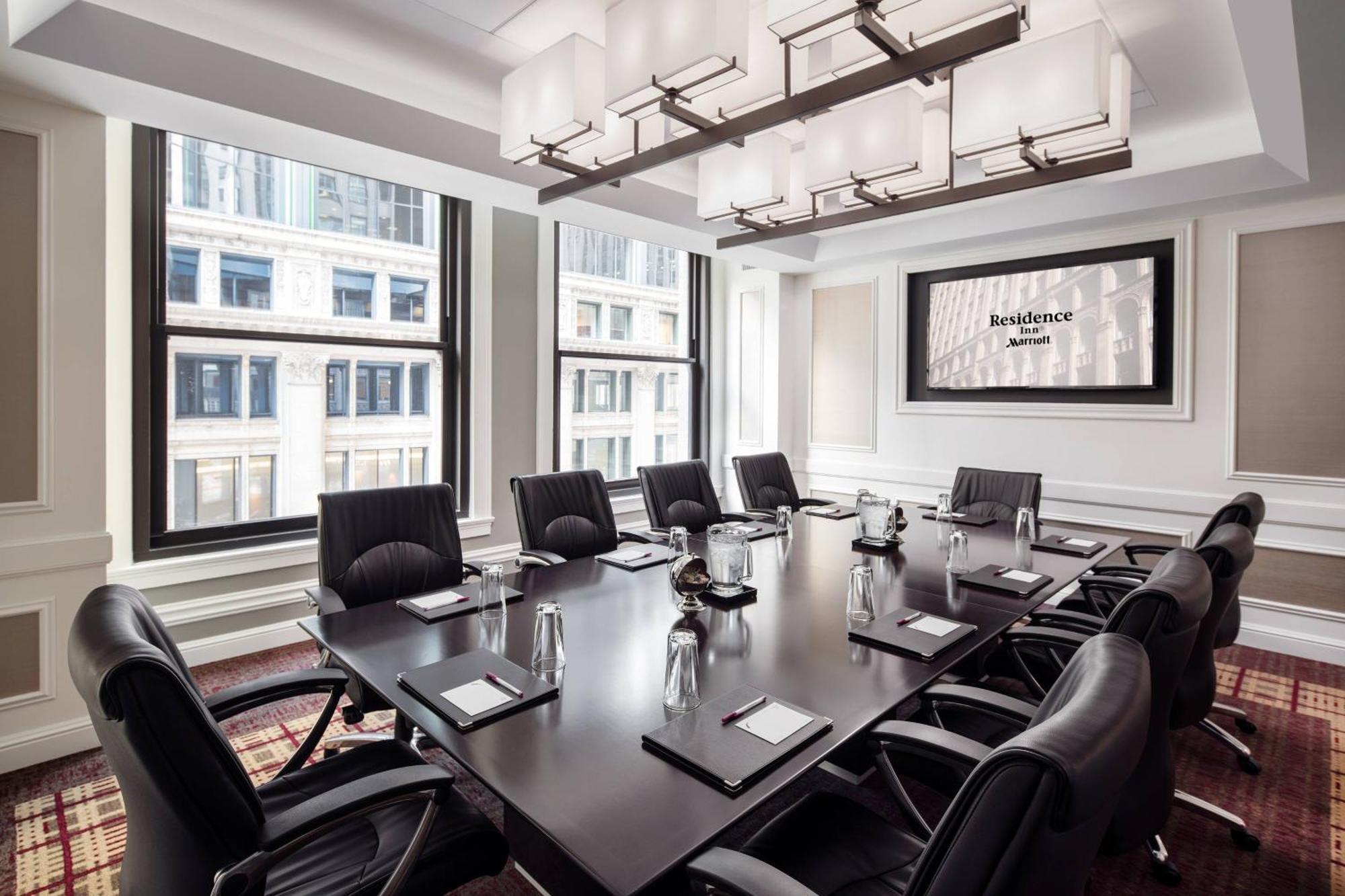 Residence Inn By Marriott Chicago Downtown/Loop Екстериор снимка